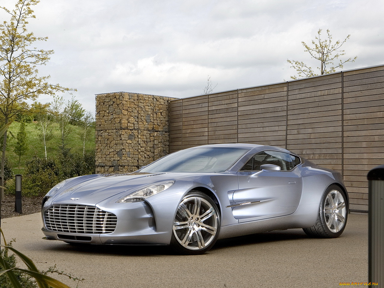 , aston, martin